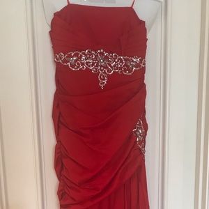Beautiful Red evening dress size 10 worn once.